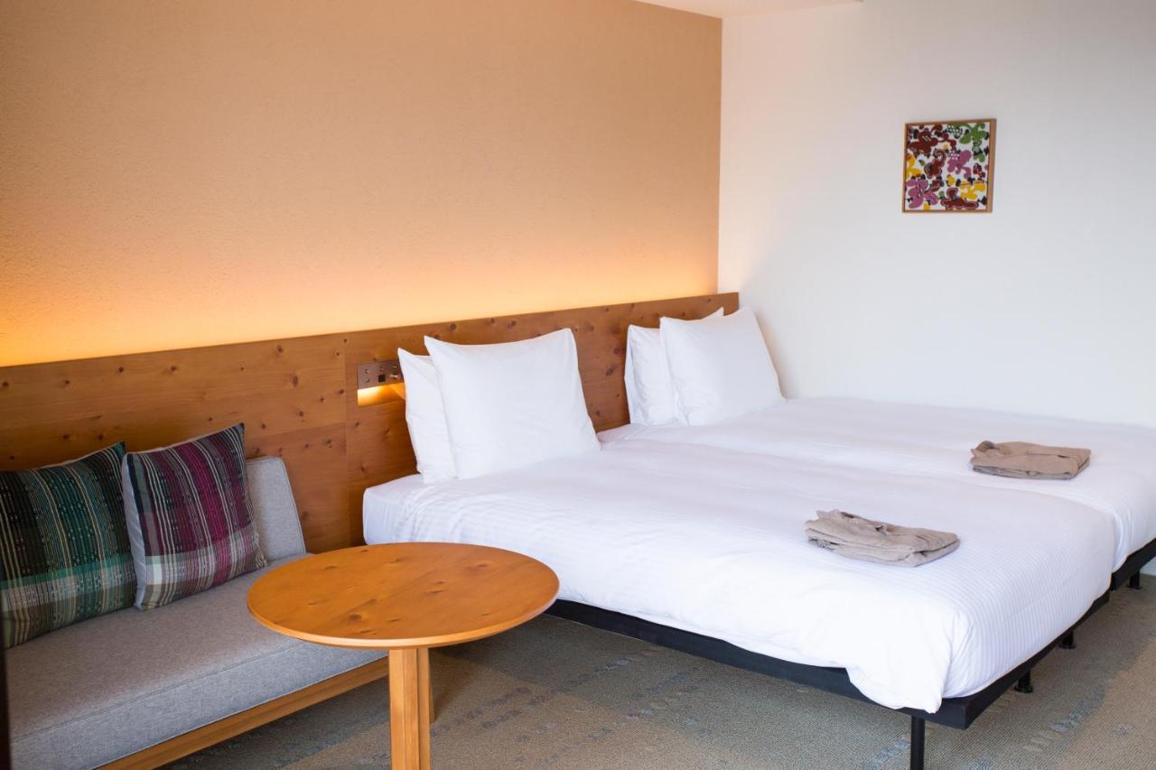 Hotel Strata Νάχα Εξωτερικό φωτογραφία